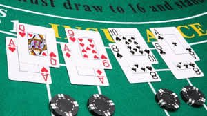 Kontrol taruhan dan keluar otomatis di aplikasi Crash goltogel88
